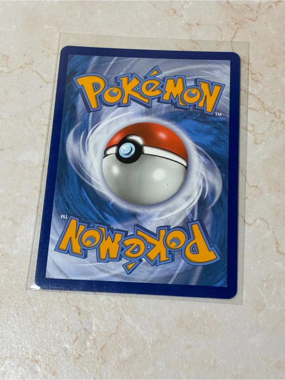 Salamence VMAX Holo Pokémon Card -
